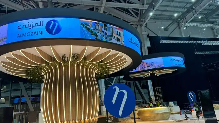 تأجير شاشات p2 5