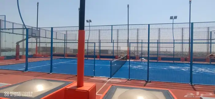 ملاعب بادل توريد وتركيب عشب صناعي وتنسيق حدايق 4