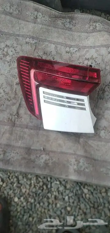 يوجد لدينا جميع انواع االصدمات وشمعات ورفارف وابواب وكبابيت 0