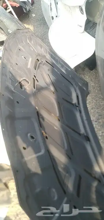 يوجد لدينا جميع انواع االصدمات وشمعات ورفارف وابواب وكبابيت 6