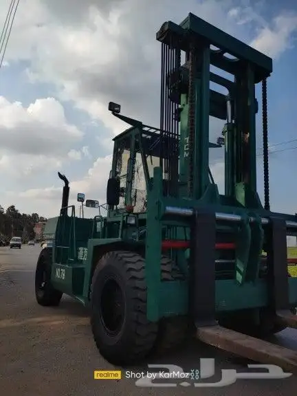 روافع شوكيه وروافع كهربائي  سيزر لفت مان لفت 7