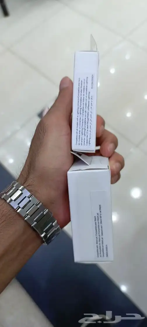 كيبل شحن USB-C مع محول طاقة 20 واط من Apple 4