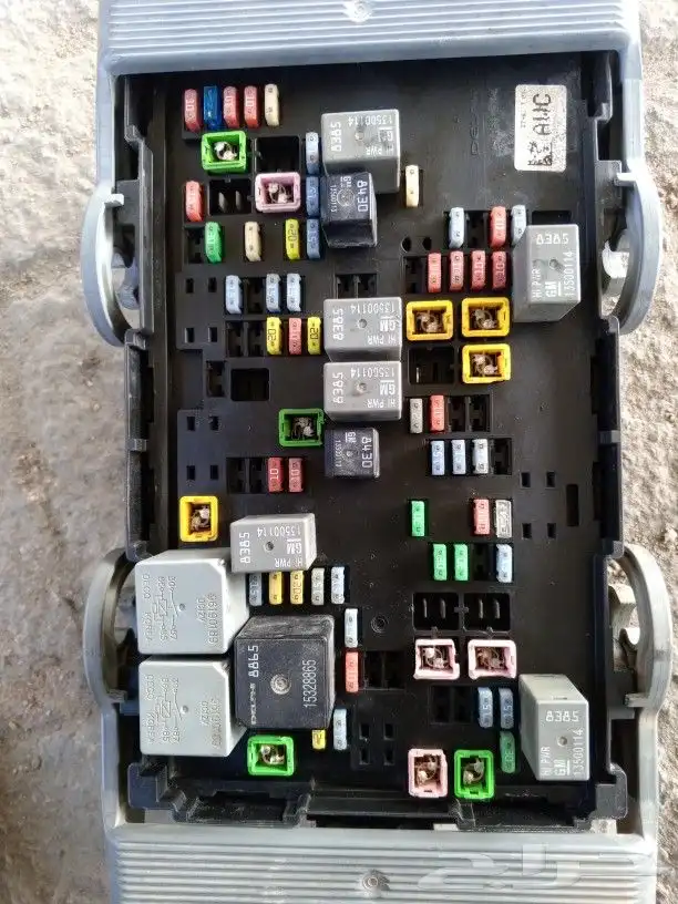 علبه فيزات AWC جمس يوكي تاهو دينالي سكلت سيرا 2013لي2014 0