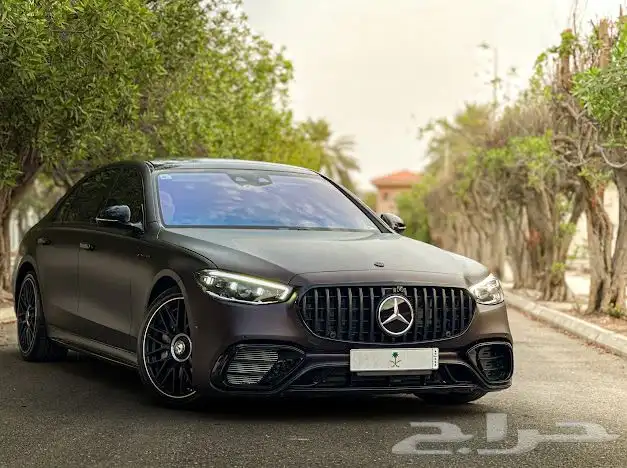 مرسيدس s580 موديل 2021 4