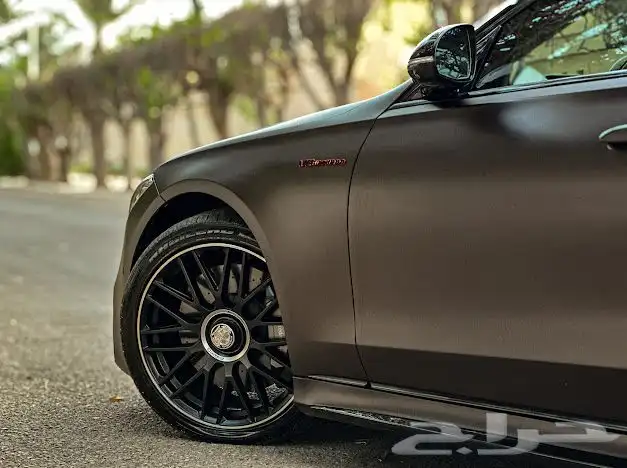 مرسيدس s580 موديل 2021 5