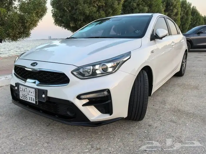 للبيع كيا سيراتو K3 بطاقه جمركيه 2021 4