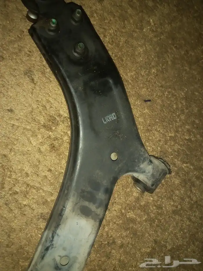 مقص يمين وصدام تحتاني هيوانداي اتش ون 2017 اصلية 4