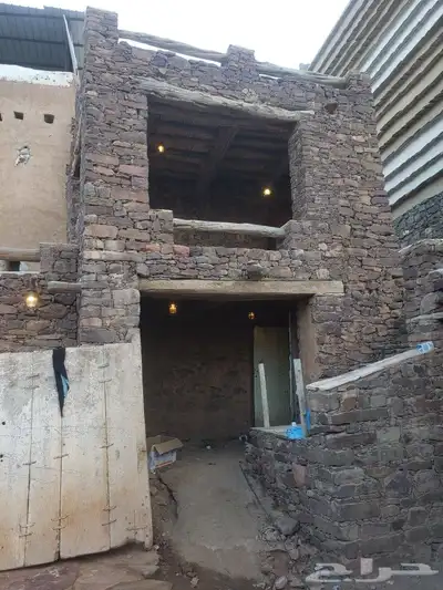 معلم حجر طبيعي 2