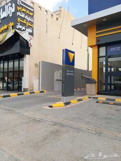 تنفيذ مشاريع لوحات إعلانية عملاقة بايلون يونيبول بلبورد 6