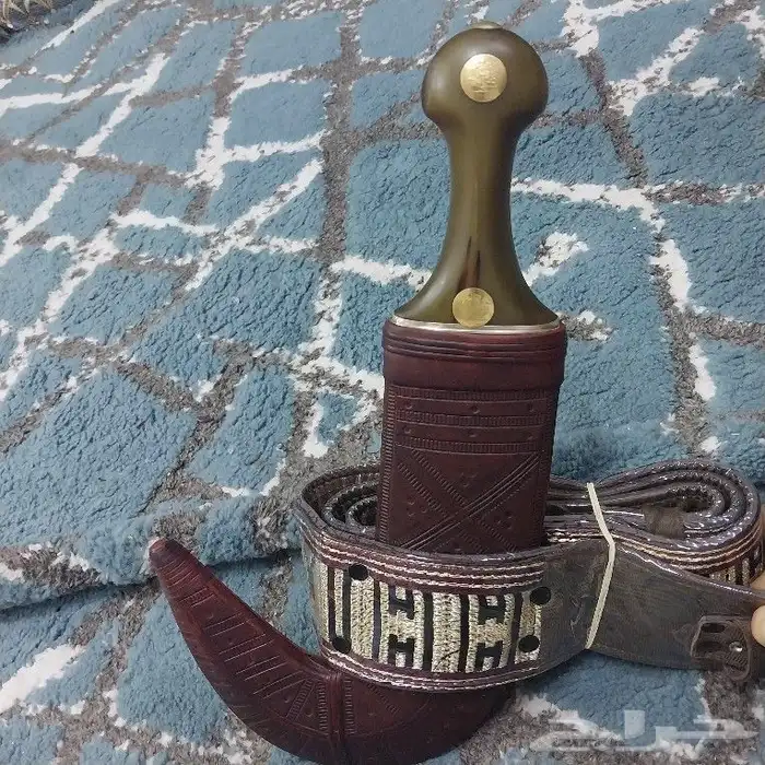 جنبيه قرن مكعب 8