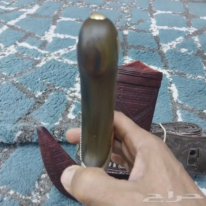 جنبيه قرن مكعب 4