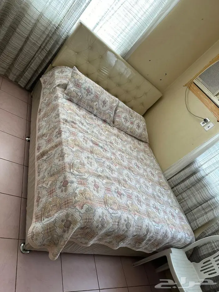 سرير مزدوج مغ فرشته للبيع بالخبر البندرية 0