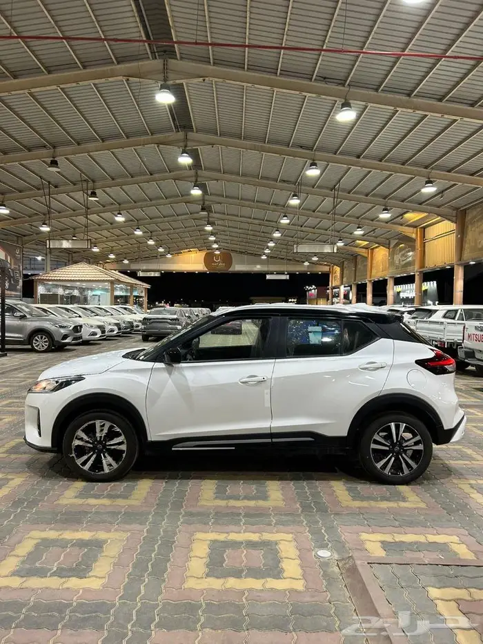 نيسان كيكس sv نصف فل 2024 بطاقه جمركيه . 5