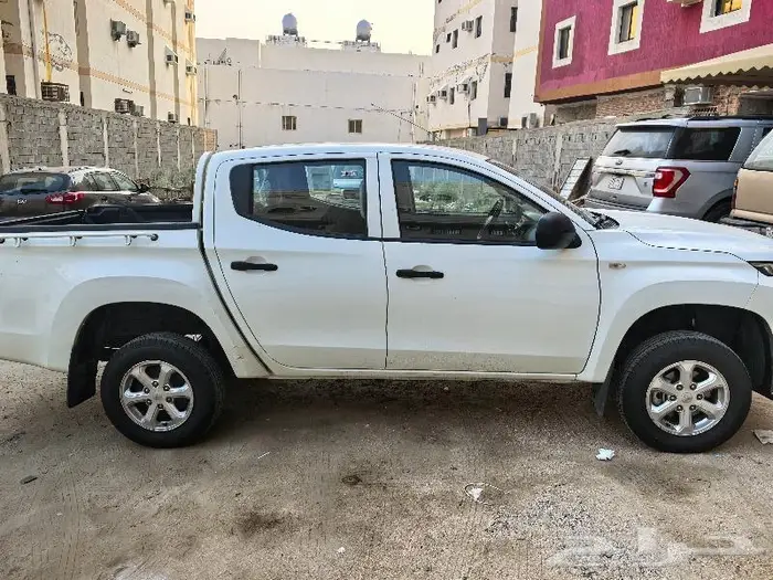 مستوبيشي l200 موديل 2020 4