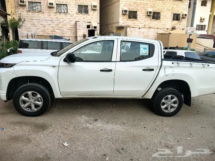مستوبيشي l200 موديل 2020 5