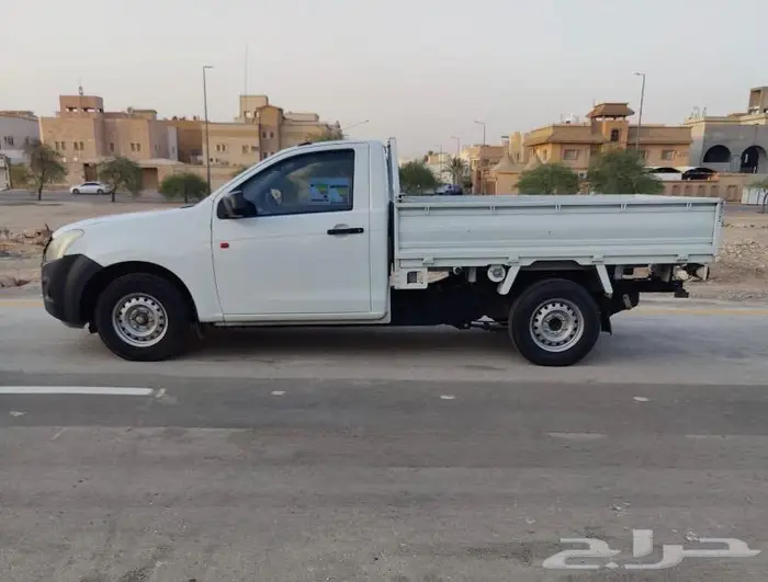 ايسوزو جوانب 2021 تم البيع ديماكس 3