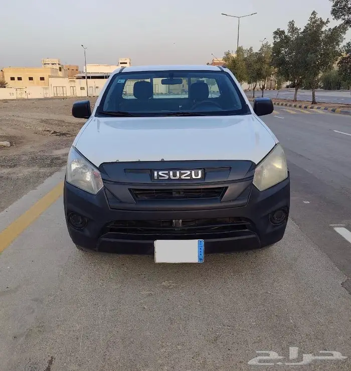 ايسوزو جوانب 2021 تم البيع ديماكس 2