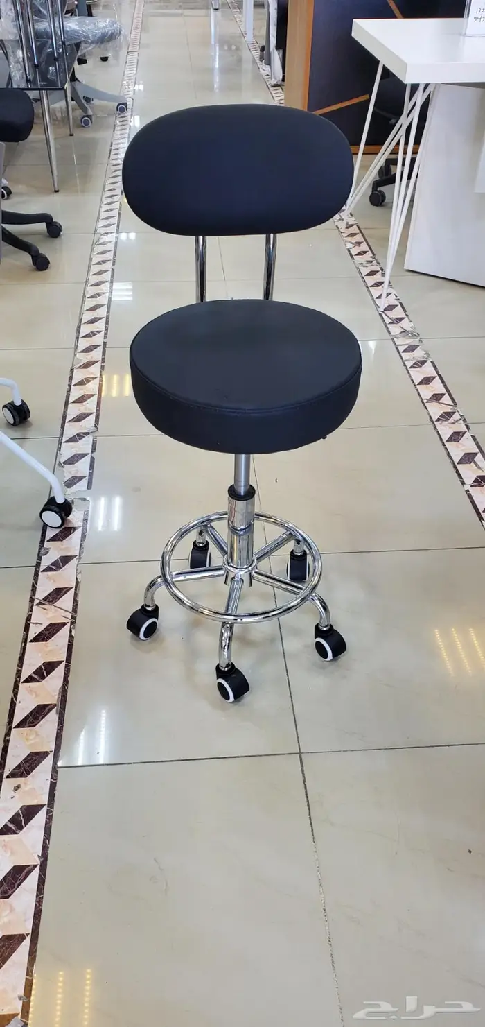 اثاث مكتبي كراسي مكاتب دواليب تأثيث مشاريع حكوميه 5