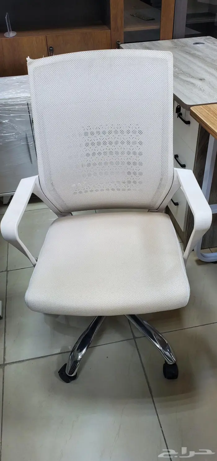 اثاث مكتبي كراسي مكاتب دواليب تأثيث مشاريع حكوميه 10