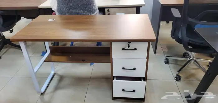 اثاث مكتبي كراسي مكاتب دواليب تأثيث مشاريع حكوميه 23