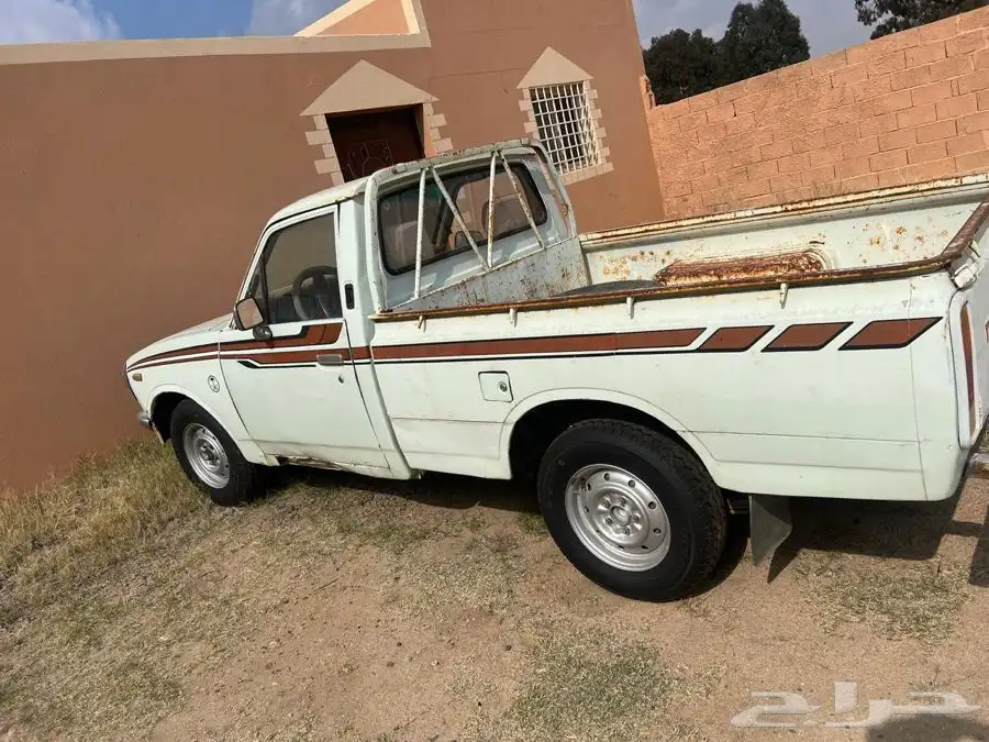 هايلكس مديل1977 1
