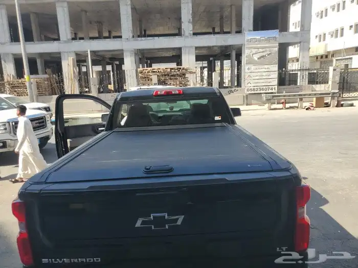 غطاء حوض سحاب شيفرولية سلفرادو 2025 9