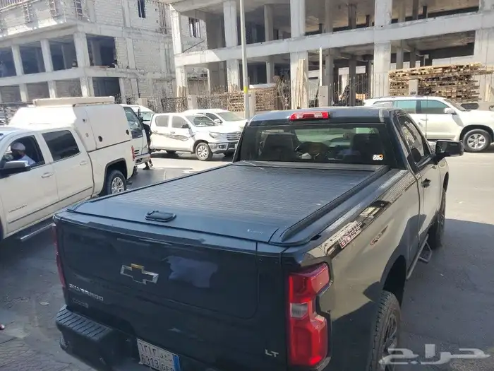 غطاء حوض سحاب شيفرولية سلفرادو 2025 3