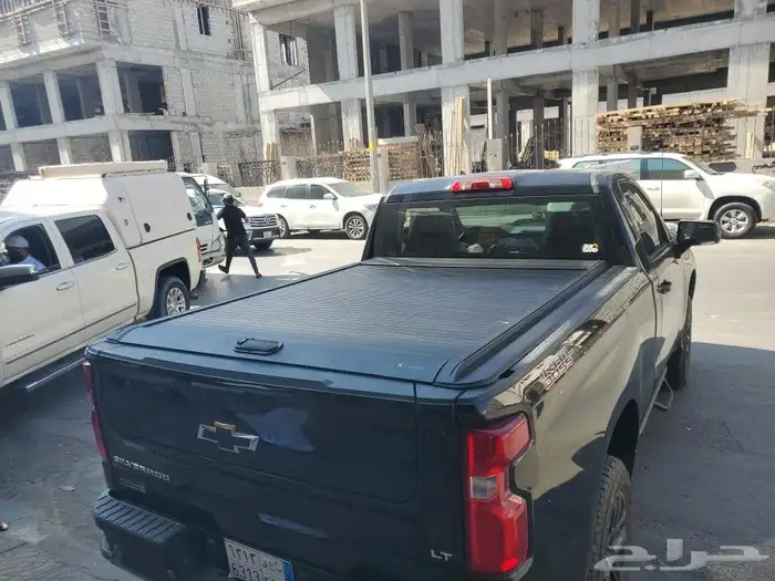 غطاء حوض سحاب شيفرولية سلفرادو 2025 5