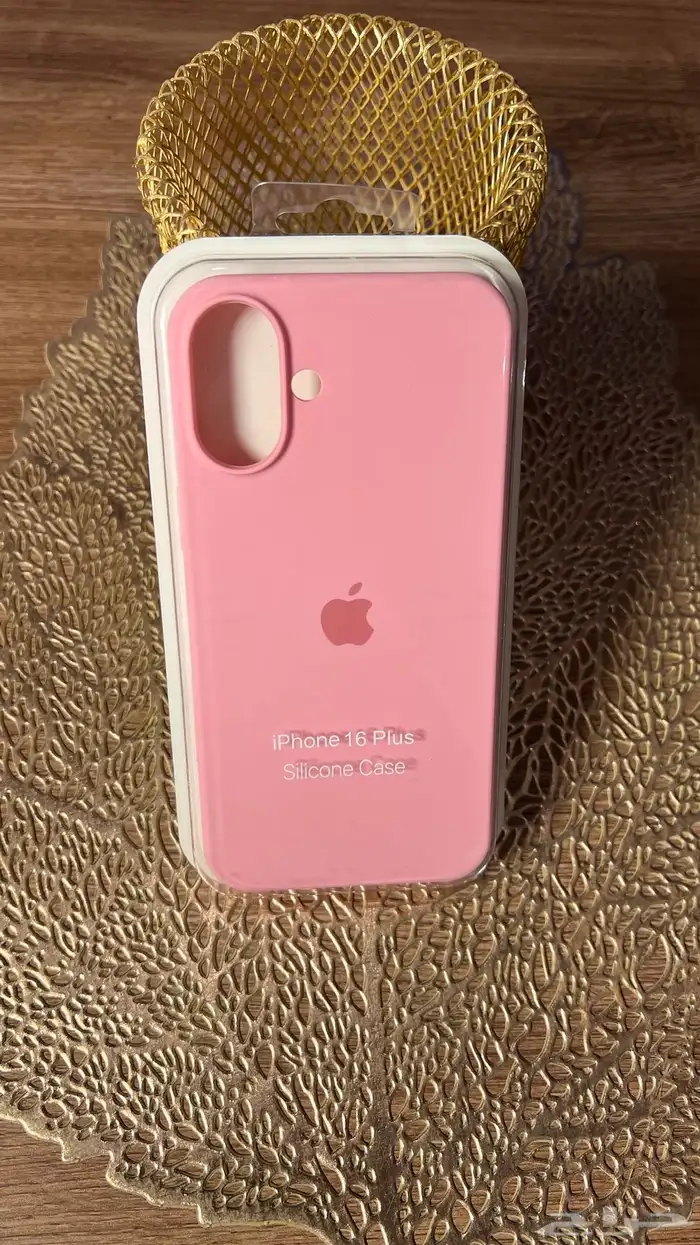 كفرات ايفون 16 سيلكون طبق الاصل مع شعار ابل 21