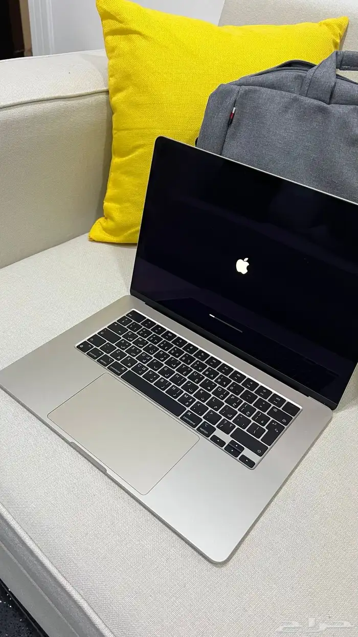 ماك بوك اير 15.3 - macbook Air 15.3 3