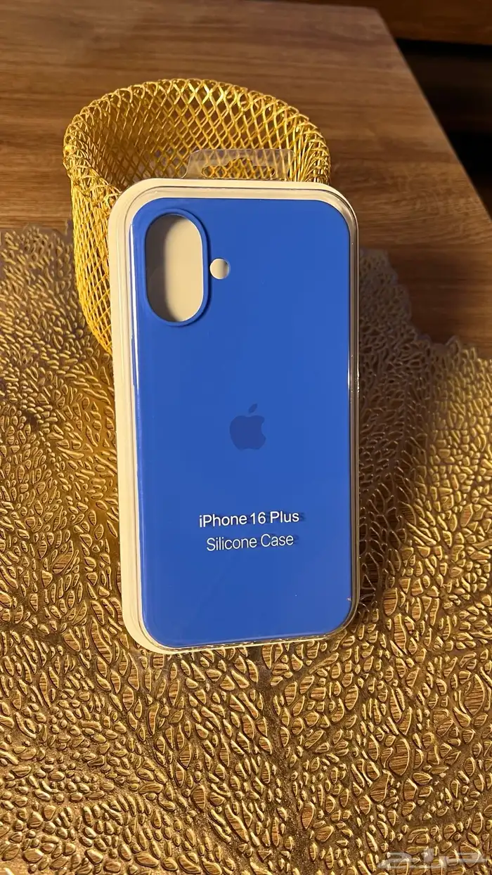 كفرات ايفون 16 سيلكون طبق الاصل مع شعار ابل 19