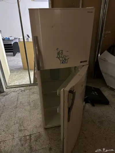 ثلاجه بابين للبيع 2
