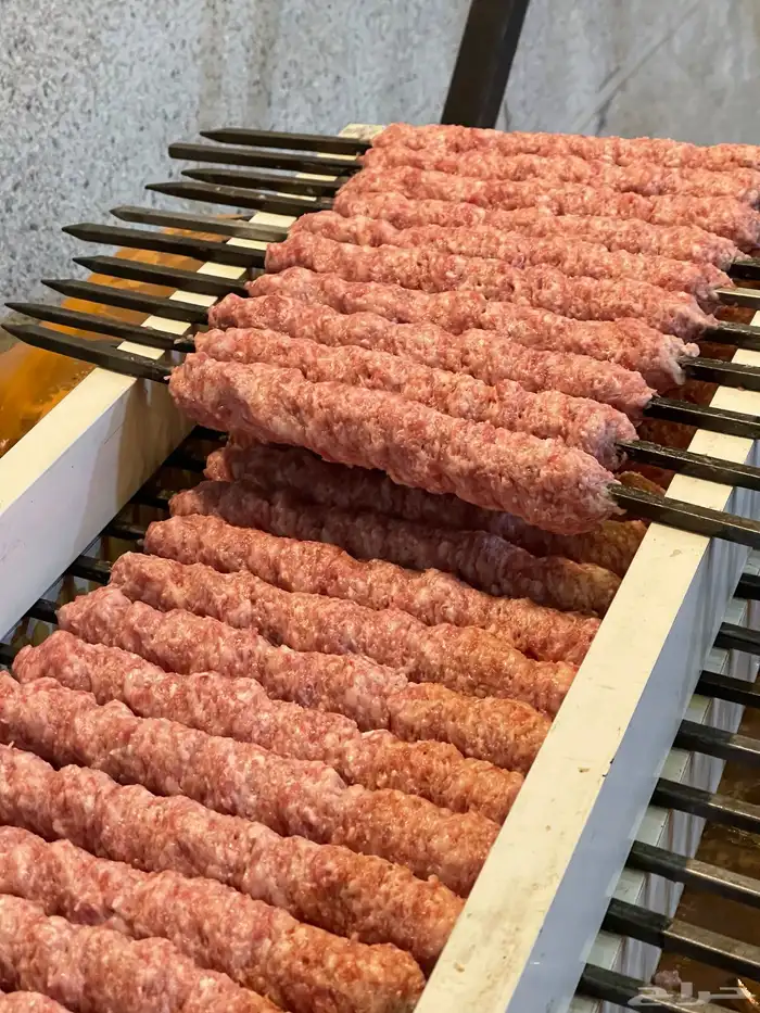 معلم مشويات خارجيه ودوار السعاده مشاوي كباب 23