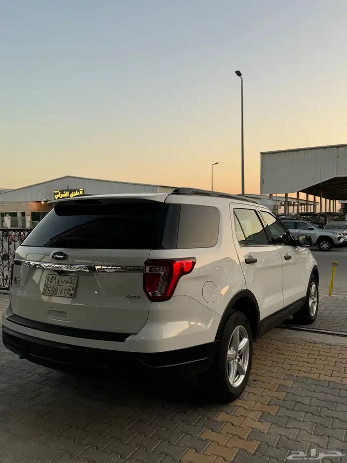 اكسبلور 2018 دبل 3