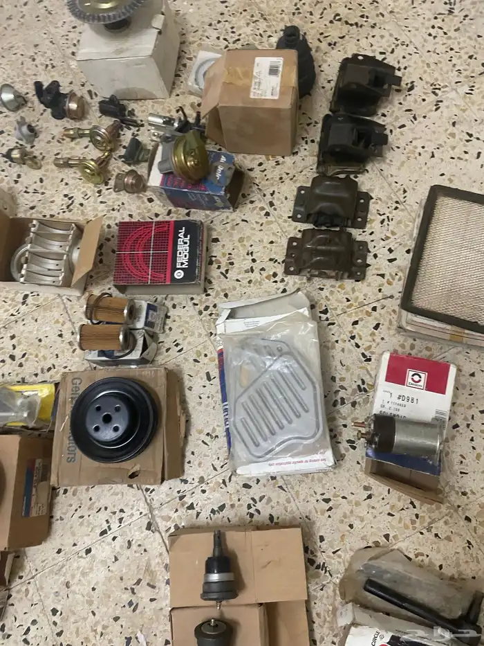قطع جمس وكابرس مديلات قديمه من 90 وتحت 16