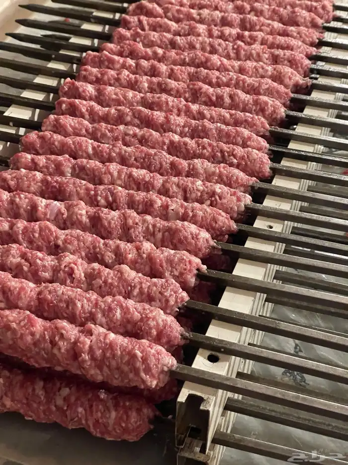 معلم مشويات خارجيه ودوار السعاده مشاوي كباب 8