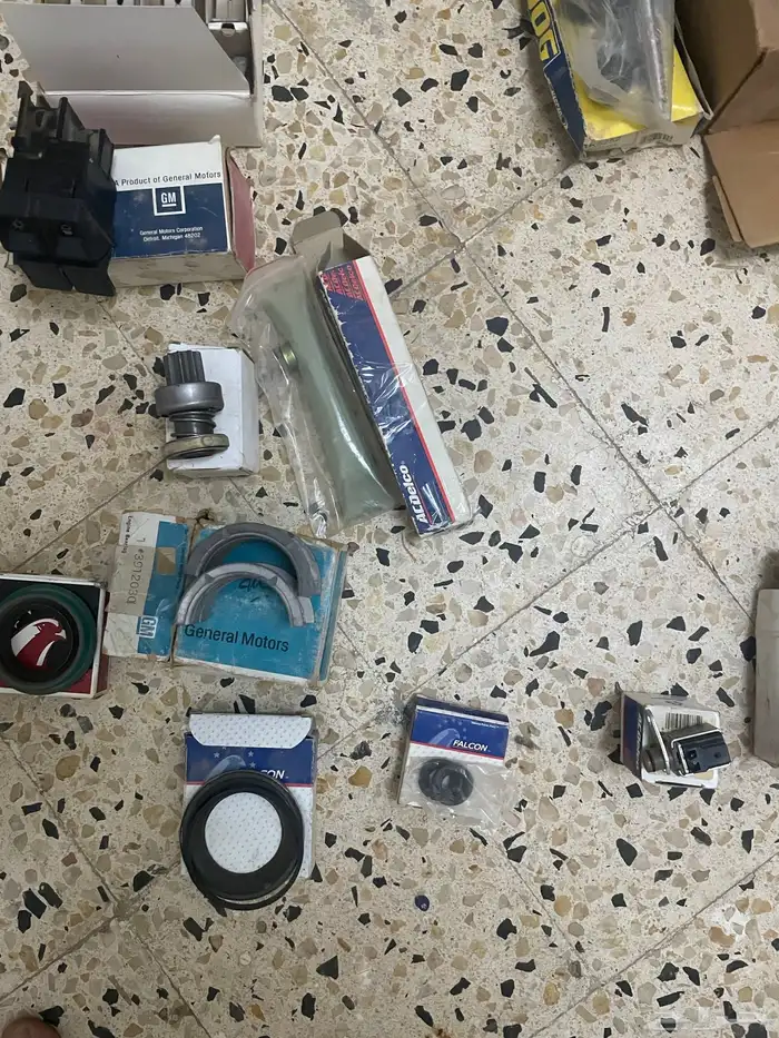 قطع جمس وكابرس مديلات قديمه من 90 وتحت 7