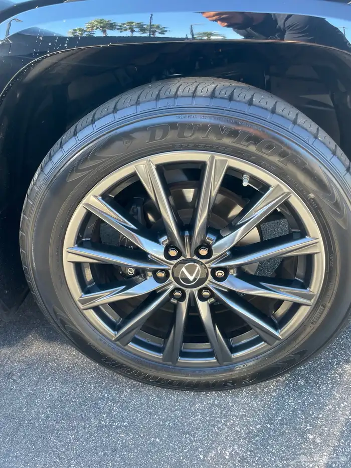 لكزس LX600 فئة F سبورت موديل 2023 تم البيع 5