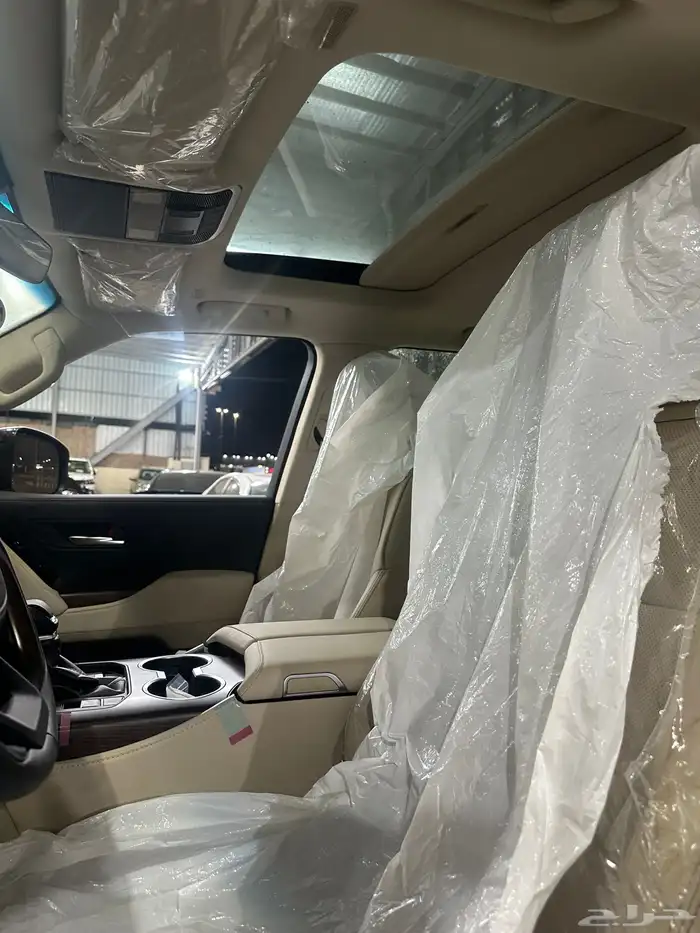 جي اكس ار GXR بنزين L4 اسود موديل 2024 22