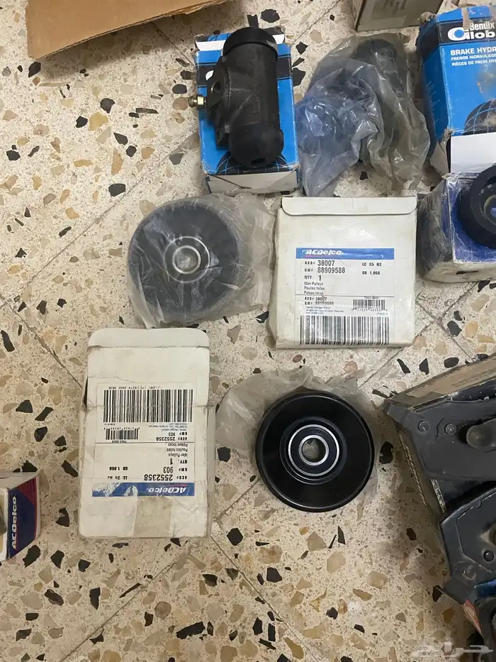 قطع جمس وكابرس مديلات قديمه من 90 وتحت 9