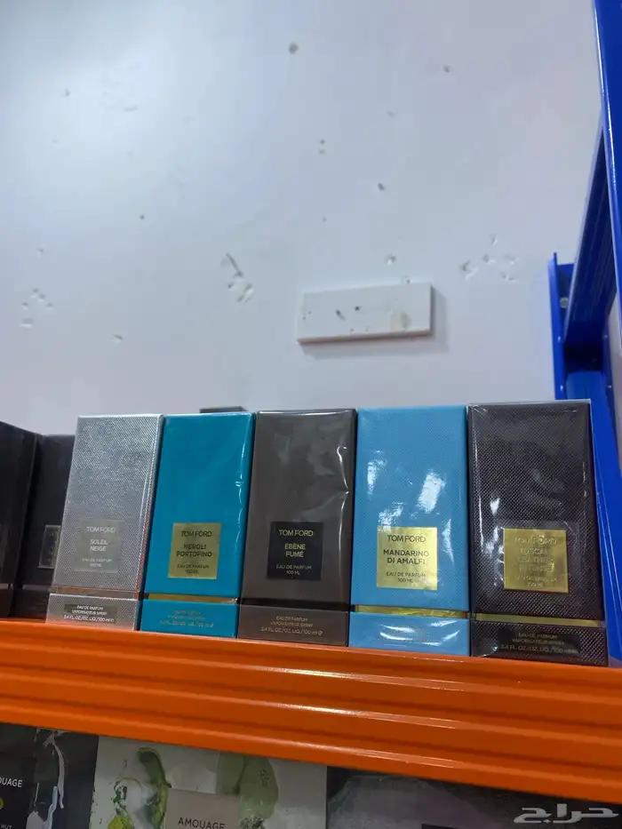 جميع العطور الحصريه النيش 24