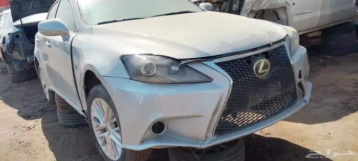 قطع غيار لكزز 2011 تشليح ولكزز 400 و430 33