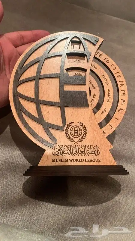 حفر ليزر وقص الاكريليك واعمال الدعايه والاعلان 12