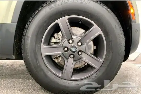 لاند روفر ديفيندر Land Rover Defender One Owner موديل 2022 9