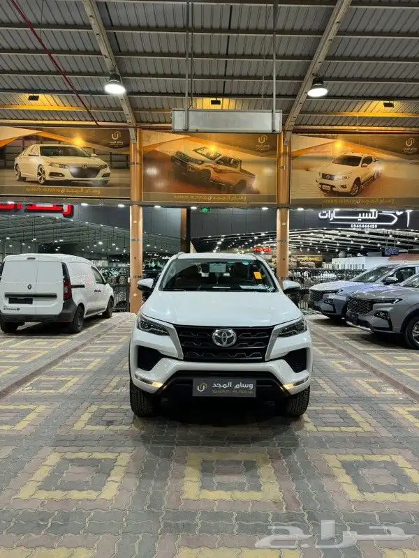 تويوتا فورشنر ديزل ماكينه 2400 سي سي موديل 2024 0