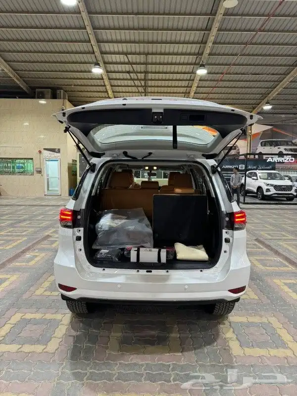 تويوتا فورشنر ديزل ماكينه 2400 سي سي موديل 2024 6