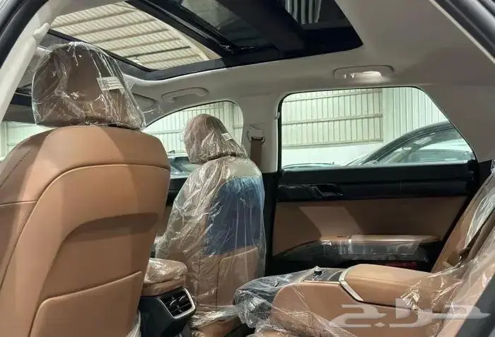 تتوفر فئات ازيرا 2025 اصفار لمبيعات البنوك بأقل ربح 7