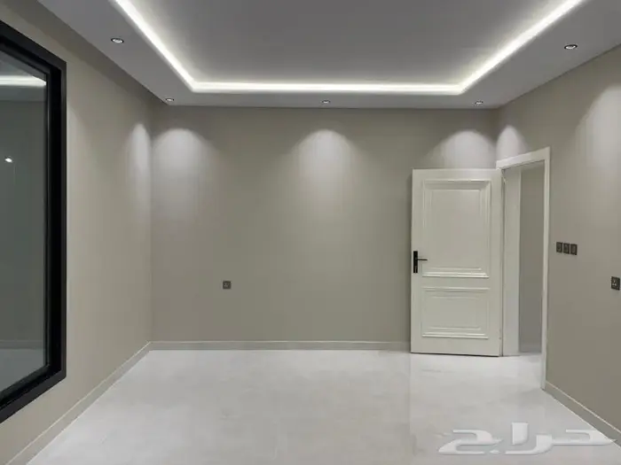 شقق مميزه مساحات كبيره موقع مميز vip 8