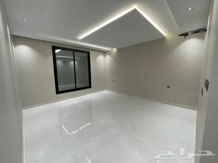 شقق مميزه مساحات كبيره موقع مميز vip 9