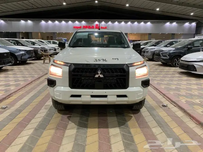 ميتسوبيشي L200 غمارتين دبل اتوماتيك 2024 1